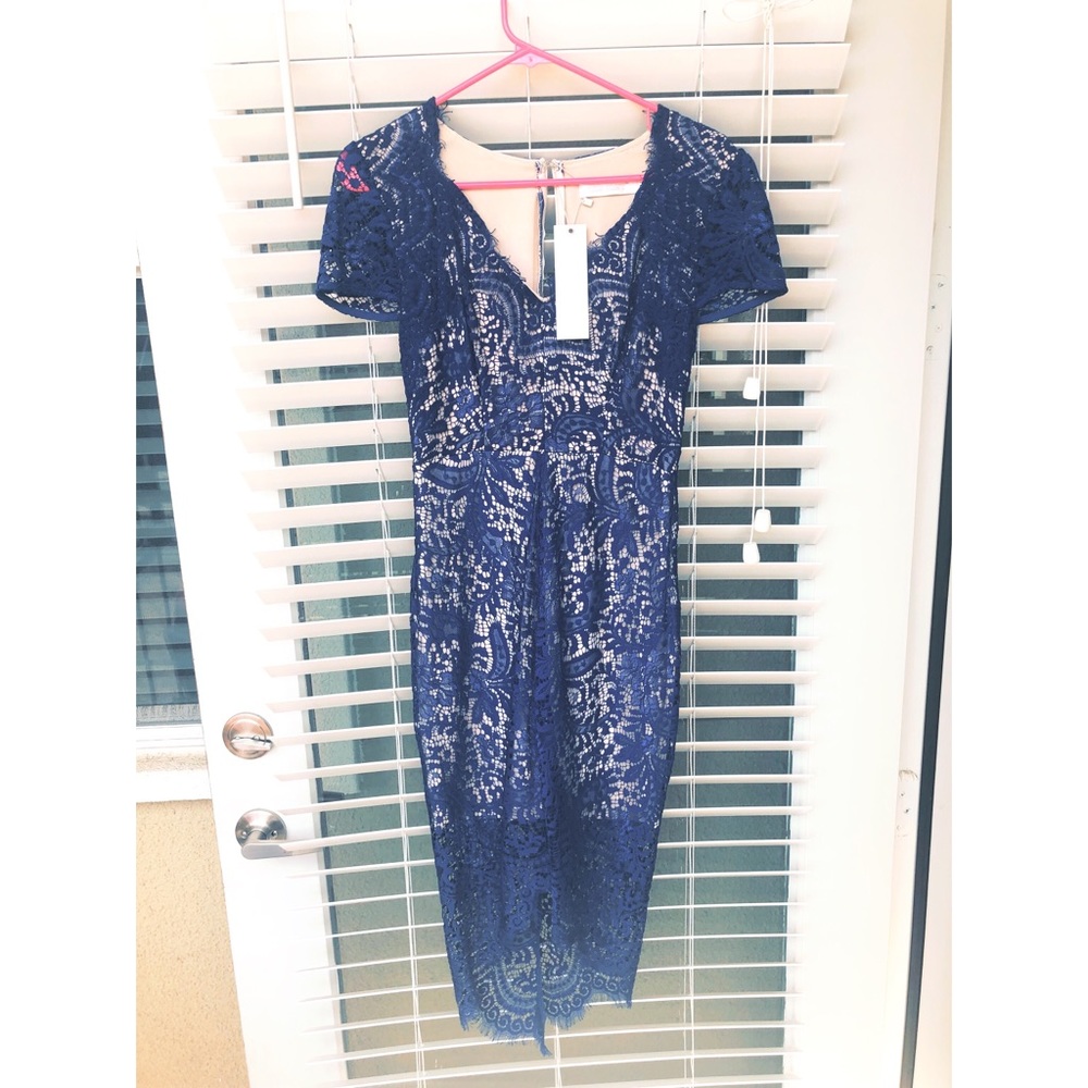 Royal blue lace bodycon dress